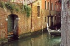 Improvvisamente una gondola... Improvvisamente una gondola...