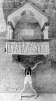 L'insostenibile leggerezza dell'arte L'insostenibile leggerezza dell'arte