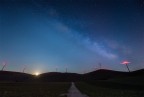 Sorge la luna... Sorge la luna...