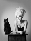 Ritratto con gatto nero Ritratto con gatto nero