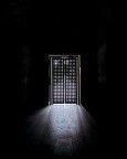 Oltre l'oscurità Oltre l'oscurità