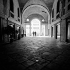 Passeggiando in citt�