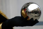 Il carnevale di Escher Il carnevale di Escher