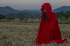 Madame in rosso