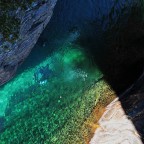 Smeraldo elvetico...: la val Verzasca.