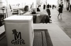 Trieste: tavolino di caffè Trieste: tavolino di caffè