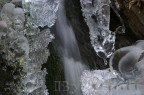 L'acqua nel ghiaccio L'acqua nel ghiaccio