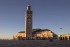 Casablanca .Spianata della grande Moschea. Uno dei luoghi pi� affascinanti in cui attendere il crepuscolo e l'arrivo della notte.