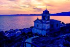 un campanile che non sembra vero... un campanile che non sembra vero...