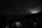 Una tempesta di fulmini ripresa dalla finestra di casa. Ho provato un bianco e nero. A voi la parola. 
18mm Iso 100 f5.6 4,0s