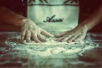 Mani in pasta Mani in pasta