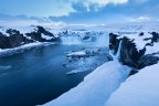 Winter in Godafoss Winter in Godafoss