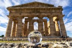 Il Tempio di Nettuno in una sfera