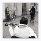 Violinista di strada Violinista di strada