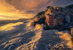 Mareggiata a Riomaggiore Mareggiata a Riomaggiore