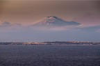 L'Etna sospesa fra le nuvole L'Etna sospesa fra le nuvole