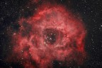 La nebulosa Rosetta nella costellazione dell'Unicorno.
L'immagine � il risultato di 3 ore di esposizione a 400mm di focale f/2 con camera astronomica dedicata.

Commenti e impressioni ben accetti.