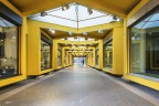 Vetrine in galleria.. Cattolica