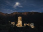 E sopra la Luna