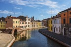 Passeggiando sul canal.. Comacchio Passeggiando sul canal.. Comacchio