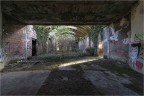 st st