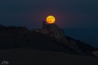 GIROscattand😎 IN SICILIA 
Ed eccola la mia "Superluna del Cervo", tanto attesa. Castello di Pietratagliata - Luna Piena del 3 luglio 2023