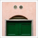 Con quella faccia un po' cos...