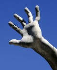 La Mano La Mano