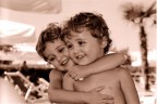twins seppia twins seppia