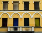 Windows & Colors Windows & Colors
