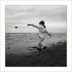 Dato che il tempo non permetteva certo i bagni, perch� non fare qualche foto?
Spero vi piaccia... :)

Hasselblad 500 cm - planar 80 - ilford delta 100 - sviluppo ilfosol - scansione e dodge and burn