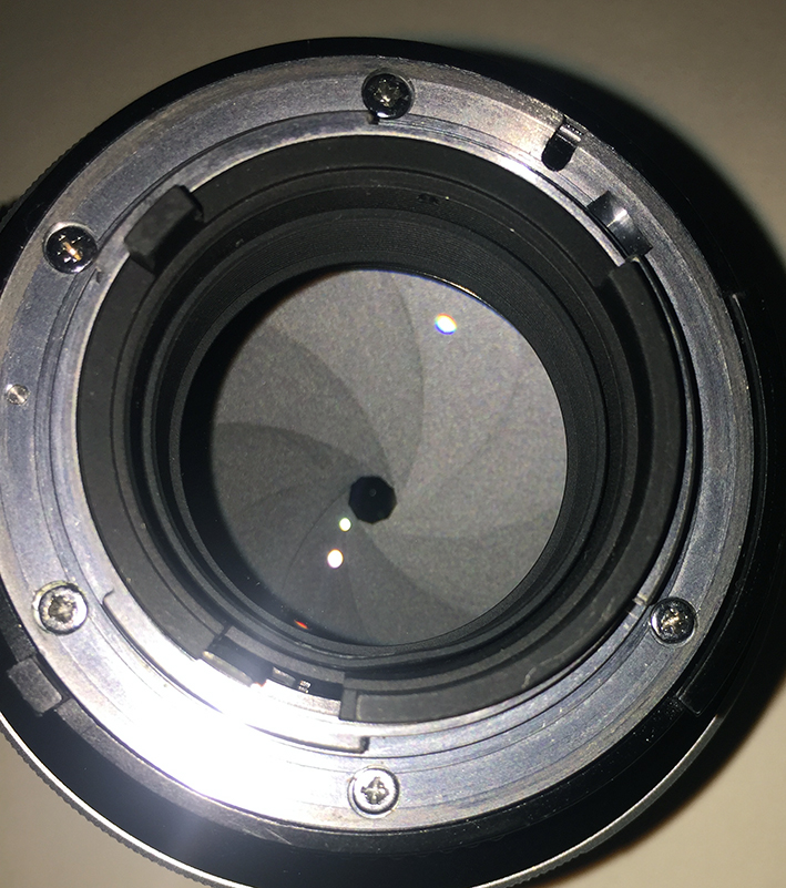 105 Nikkor diaframmi.jpg