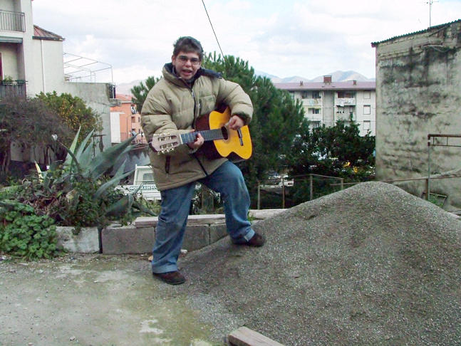 12 - 1600iso - small.jpg