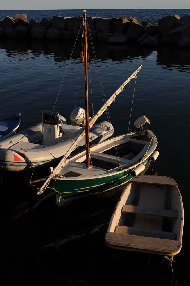 28mm f8 1-640a_100.jpg