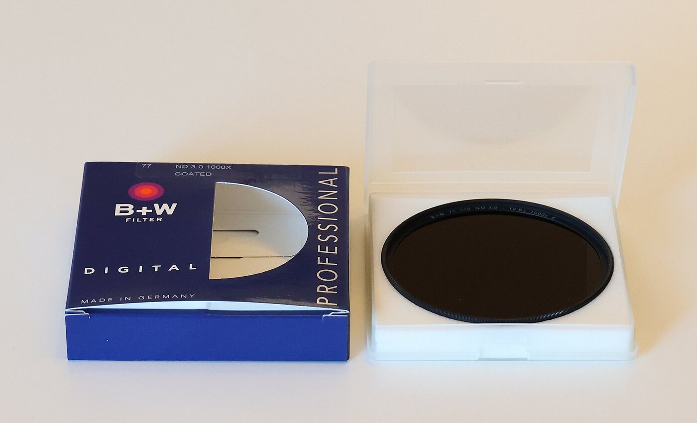 B+W ND 1000x 77mm Coated.jpg