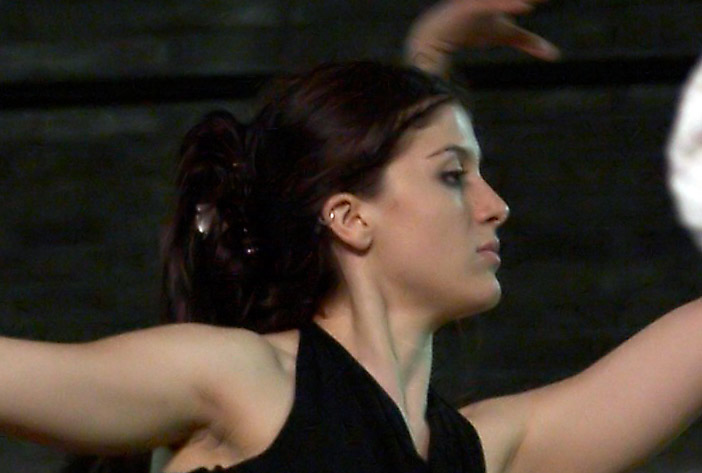 Ballerina Crop 100%.jpg