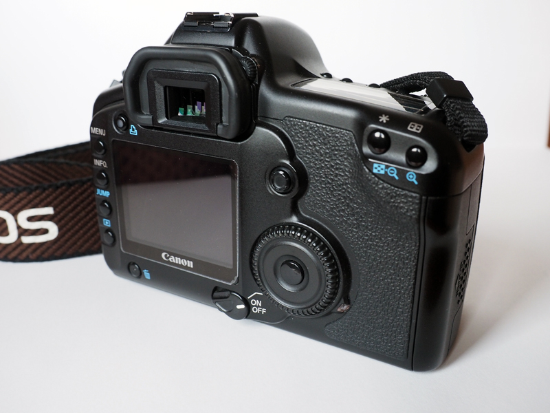 Canon 5D Old 2016 (7).jpg