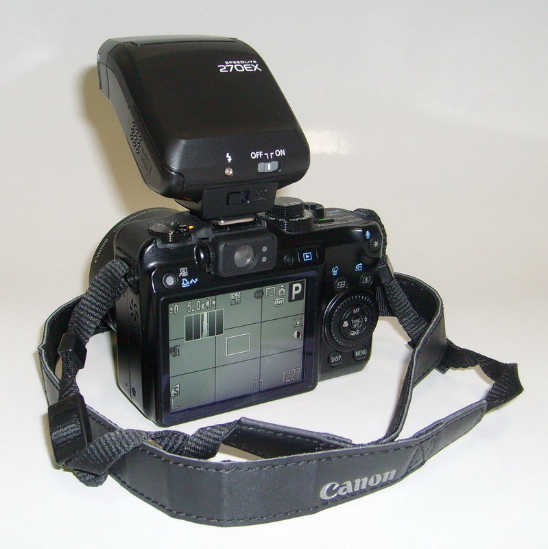 Canon_G10_Kit_Back.jpg