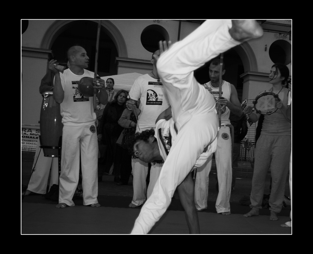 capoeira2.jpg