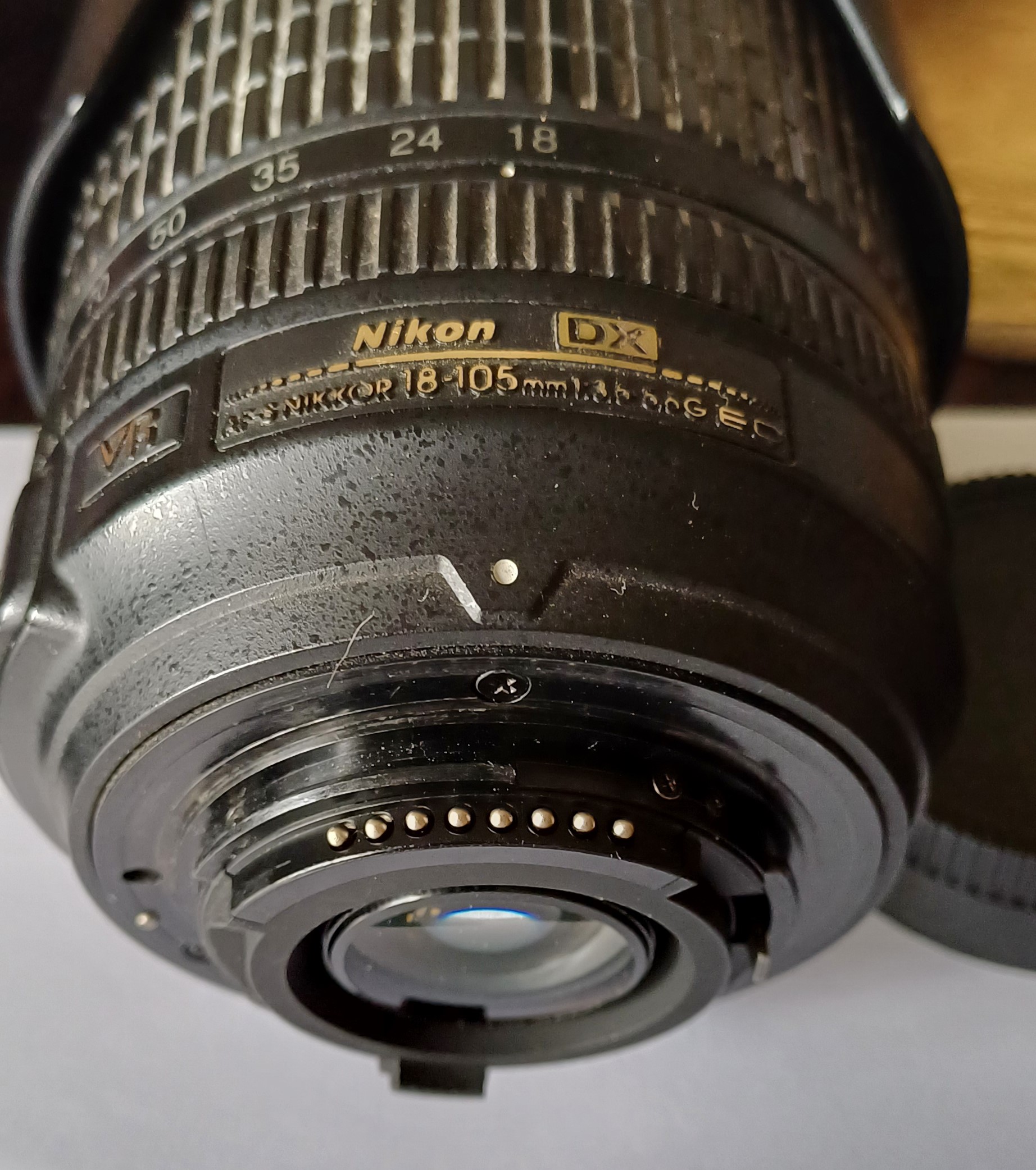 Contatti Obiettivo D90.jpg