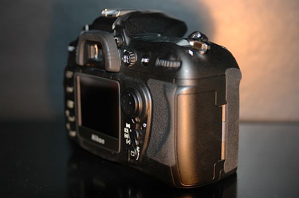 d200 Lg.jpg