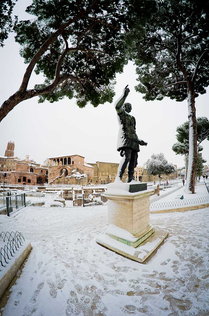 DSC_92863264 x 4928-2.jpg