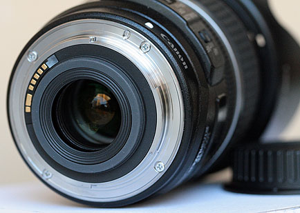 ef-s_17-85_#2.jpg
