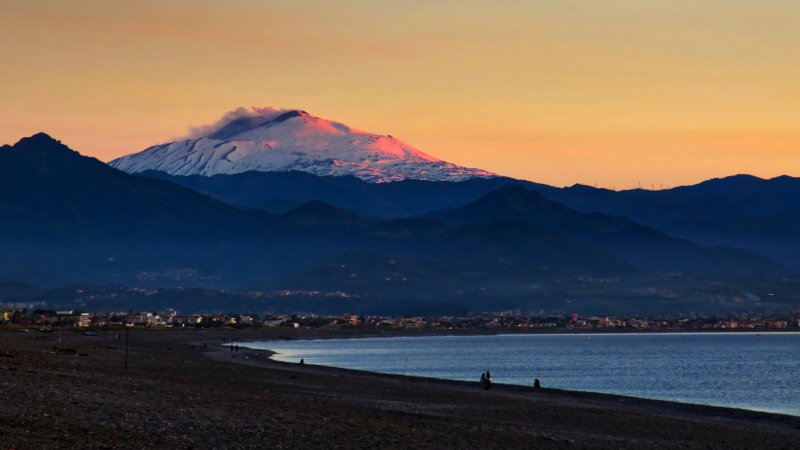 Etna rosa V3 resized.jpg