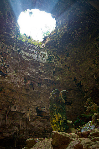 Grotta-1.jpg