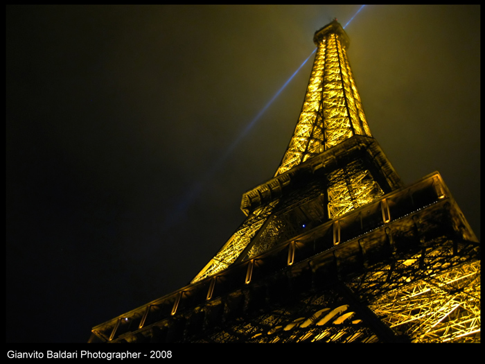 La-torre-di-Eiffel.jpg