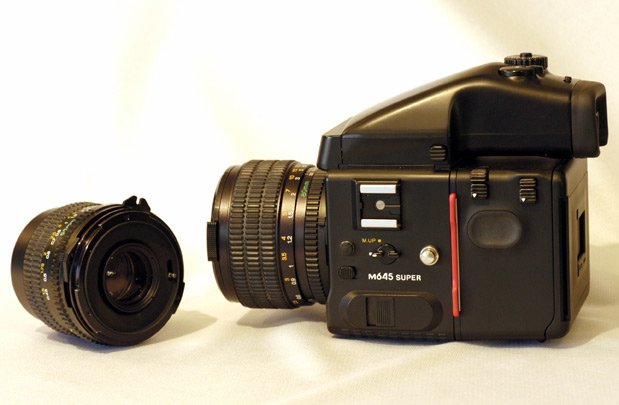 mamiya-645-n1.jpg