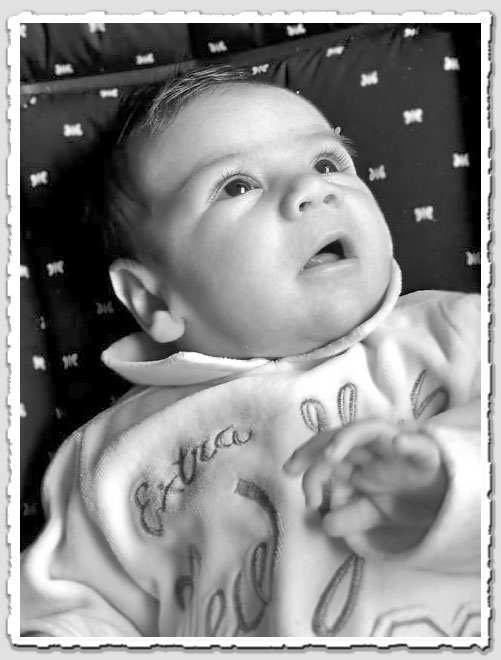 neonata B&W.jpg