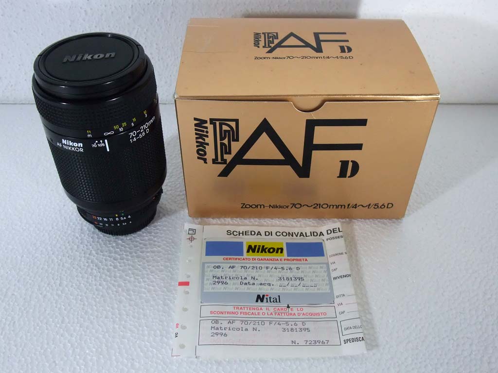Nikon1.jpg