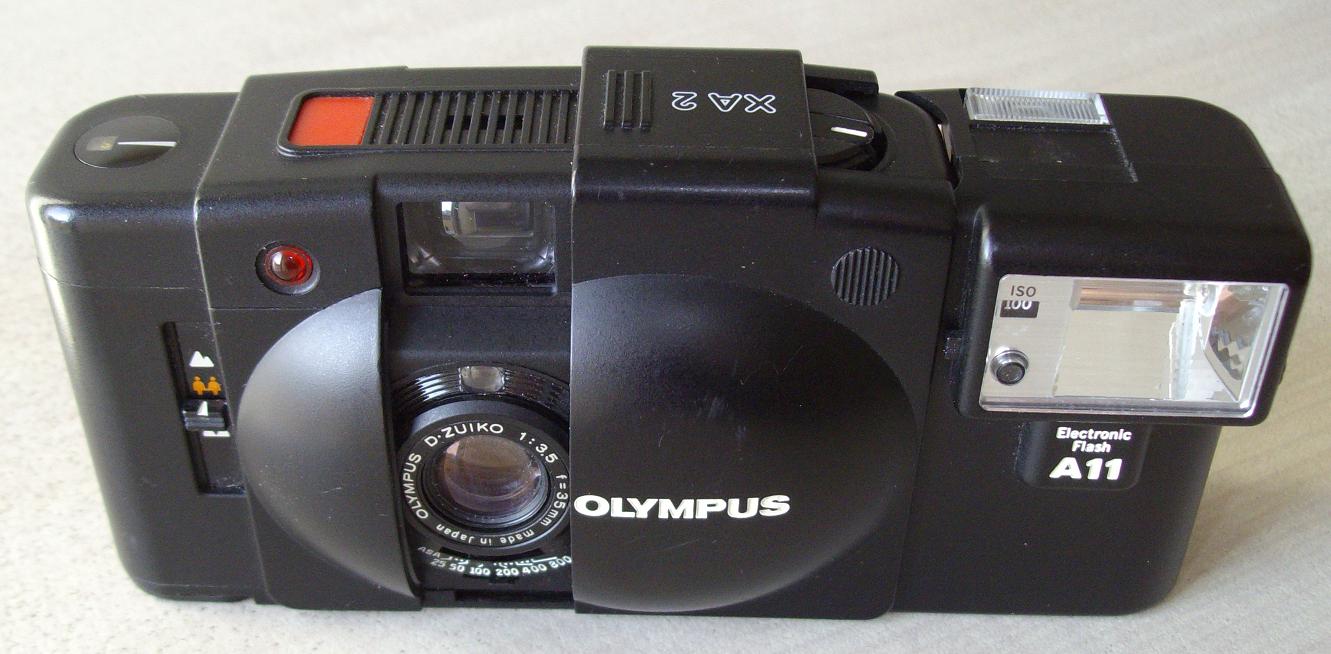 OLYMPUS XA2.jpg